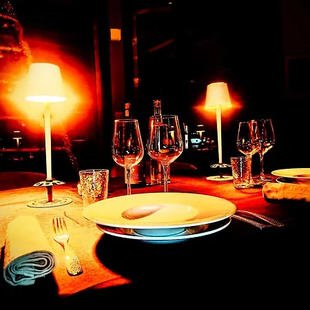 Bed & Breakfast Le Belvedere : Et Table D'hotes 4*
