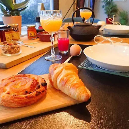 Frühstückspension Le Belvedere : Et Table D'hotes 4*