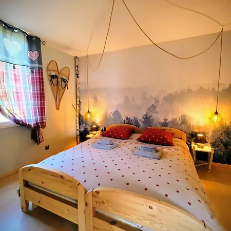 Le Belvédère : Et Table D'hôtes Bed & Breakfast